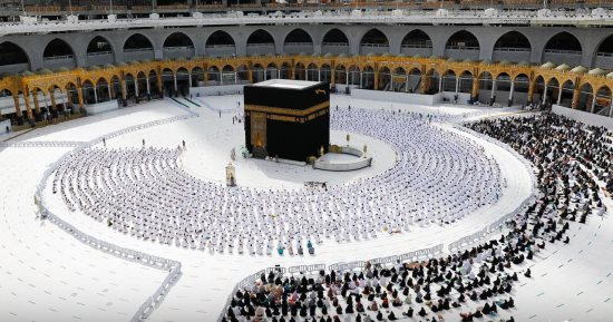 #السعودية | متحدث شؤون #الحرمين : إيقاف إجراءات التباعد في #المسجد_الحرام والمسجد النبوي بدءاً من صلاة فجر اليوم